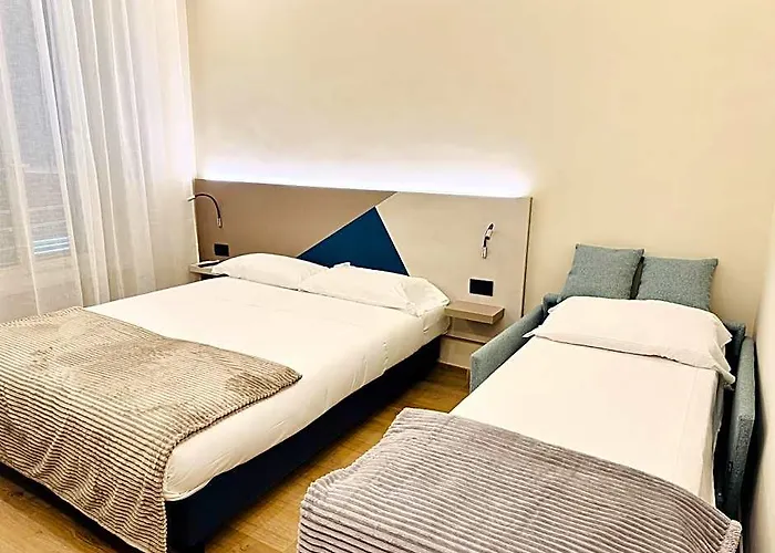 Honeycomb Hotel